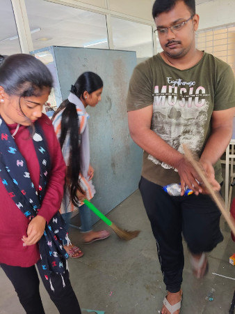 Campus Cleaning Drive